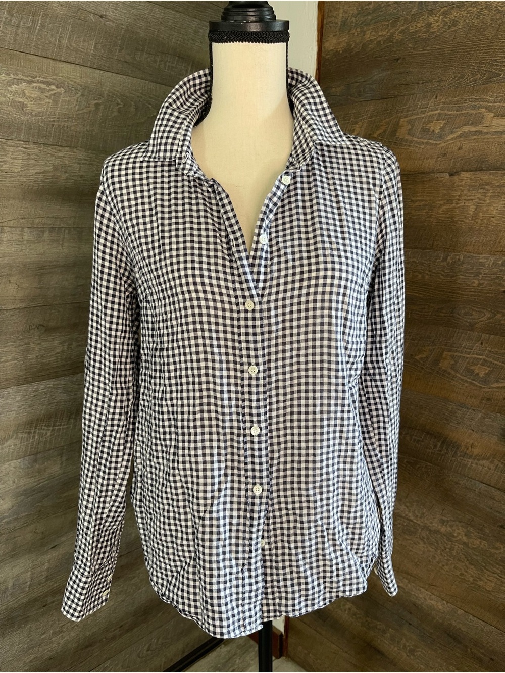 J. Crew Gingham Navy and White Button-Up Shirt - lightweight vintage EuC